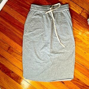 Lightweight sweatshirt material skirt